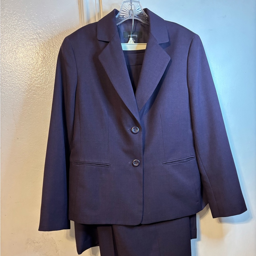 Jones Wear Deep Purple Suit
